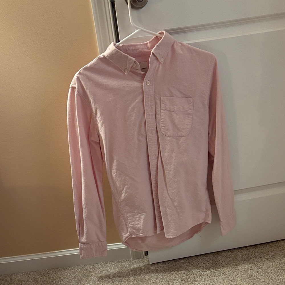 American Eagle Outfitters Light Pink Casual Button-Down Shirt